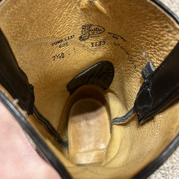 Men’s vintage black Justin cowboy western boots. Size 7.5D - Picture 5 of 7